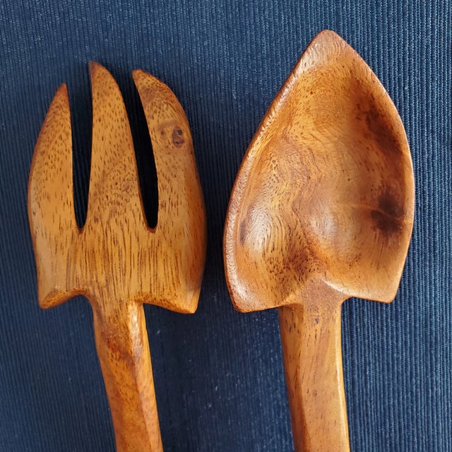1960s Vintage Monkey Pod Wood Salad Servers - a Pair For Sale - Image 4 of 9
