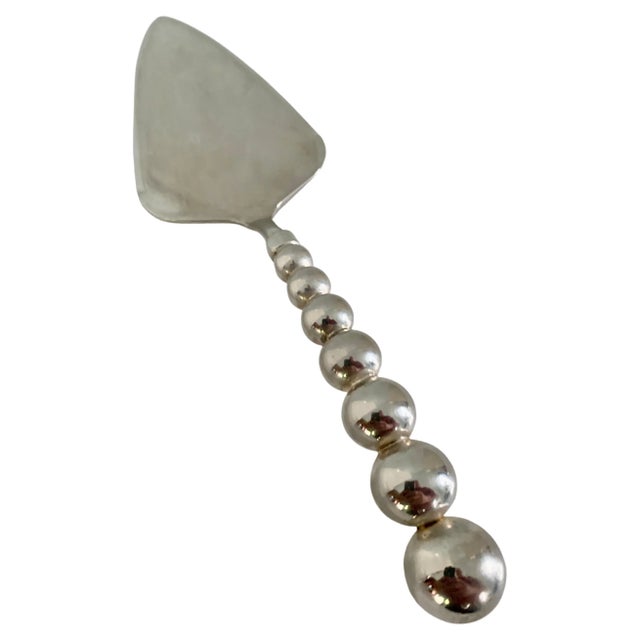 Metal Modern Silver Plate Cake or Pastry Server For Sale - Image 7 of 7