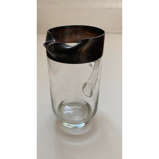 Dorothy Thorpe Dorothy Thorpe Glass Silver Rim Pitcher With Handle For Sale - Image 4 of 8