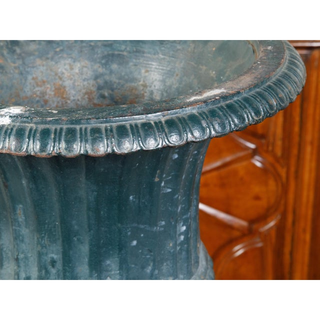 English Pair of 19th Century English Medici Urn Planters on Petite Square Bases For Sale - Image 3 of 9