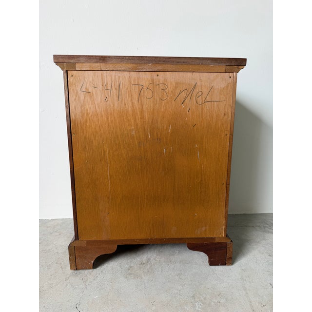 Early 20th Century Chippendale Solid Mahogany 3-Drawer Nightstand For Sale - Image 11 of 12