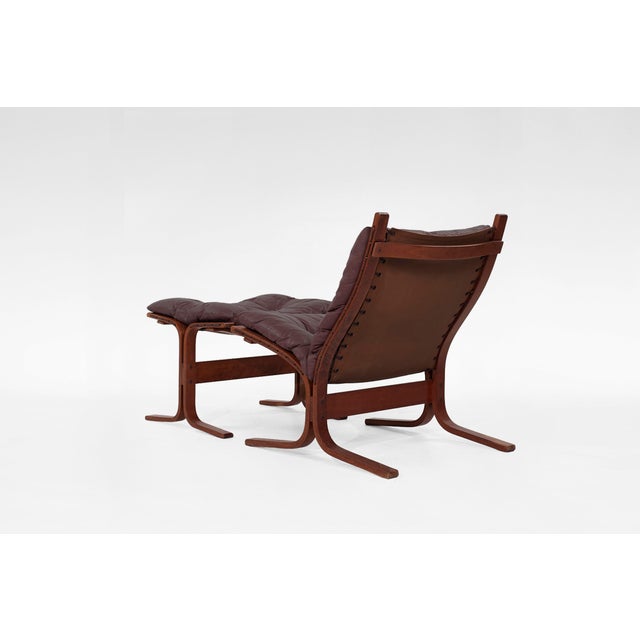 Ingmar Relling Set of Vintage Dark Brown Leather Siesta Chair & Ottoman by Ingmar Relling for Westnofa, 1960s For Sale - Image 4 of 6