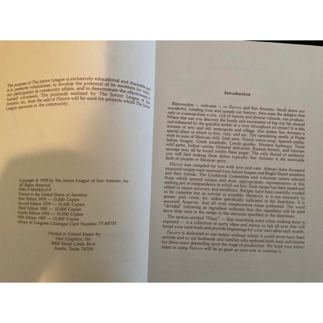 A Pair of Cookbooks Published by the Junior League During the Late 20th Century - Set of 2 For Sale In Palm Springs - Image 6 of 17