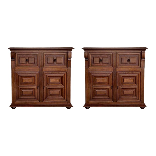 1920s Catalan Carved Walnut Tuscan Two Drawers Nightstands - a Pair For Sale