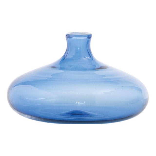 Un Fiore Vase 19 - Light Blue For Sale