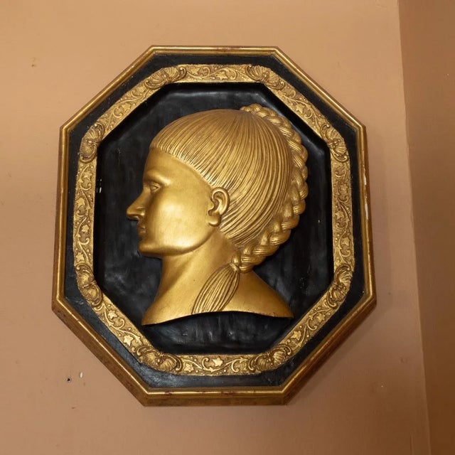 2010s Giltwood Female Portraits by Carlos Villegas- A Pair For Sale - Image 5 of 11