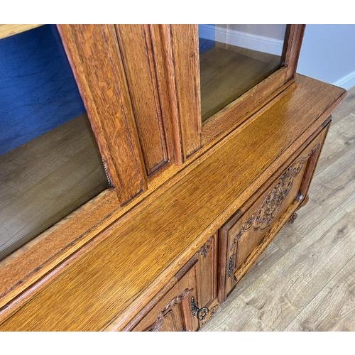 Wood Vintage French Louis XIV Style Oak Display Cabinet For Sale - Image 7 of 13