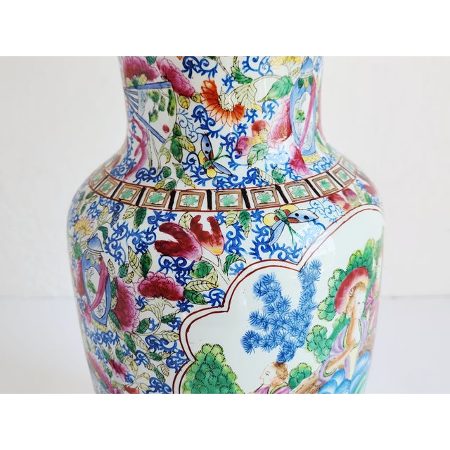 Vintage Mid-Century Chinese Famille Rose Porcelain Table Lamp For Sale In New York - Image 6 of 12