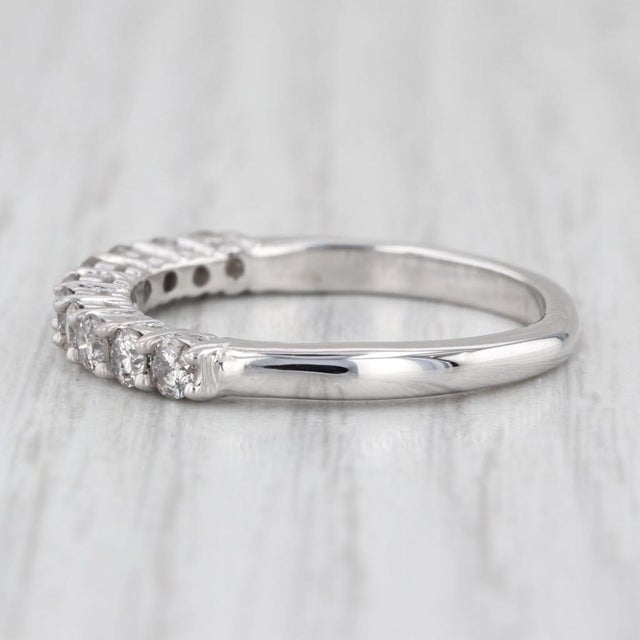 0.90ctw Diamond Wedding Band 14k White Gold Size 10 Stackable Annivesary Ring For Sale - Image 4 of 8