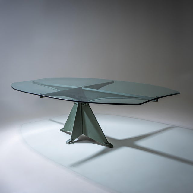 Model Alada Dining Table in Aluminum and Glass by Oscar Tusquets for Casas, Spain, 1980s For Sale - Image 4 of 10