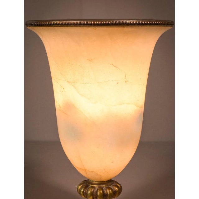 This splendid piece brings together a welcoming warmth with a touch of luxury and elegance. The smooth, alabaster white is...