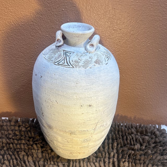 Vintage 13" Incised White Terracotta Amphora Urn - Heavy Studio Pottery For Sale In Kansas City - Image 6 of 12