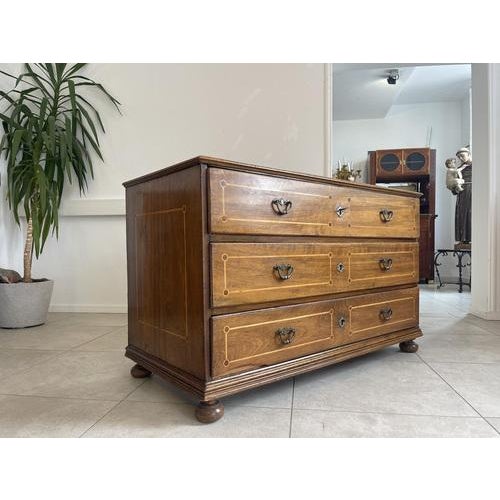 Vintage Josephine Chest of Drawers For Sale - Image 12 of 18
