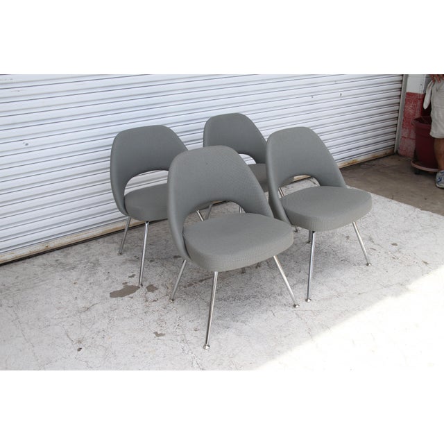 Late 20th Century Attributed Eero Saarinen Style Late 20th Century Set of Six 72CC Side Chairs For Sale - Image 5 of 5