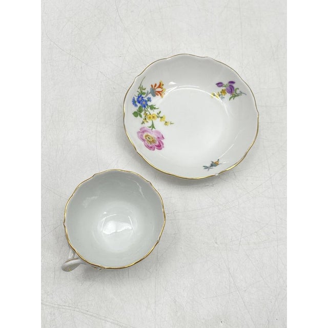 Porcelain Coffee Cup and Saucer with Gold Rims from Meissen, Set of 2 For Sale - Image 11 of 18
