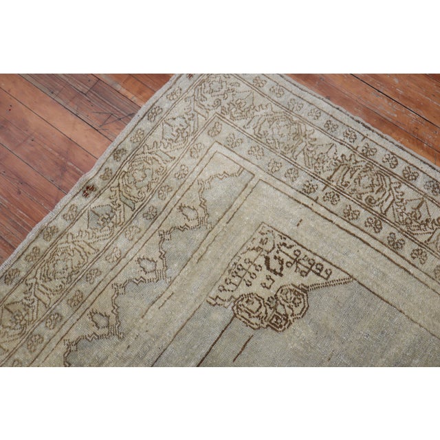 Neutral Tone Vintage Turkish Oushak Rug For Sale In New York - Image 6 of 18