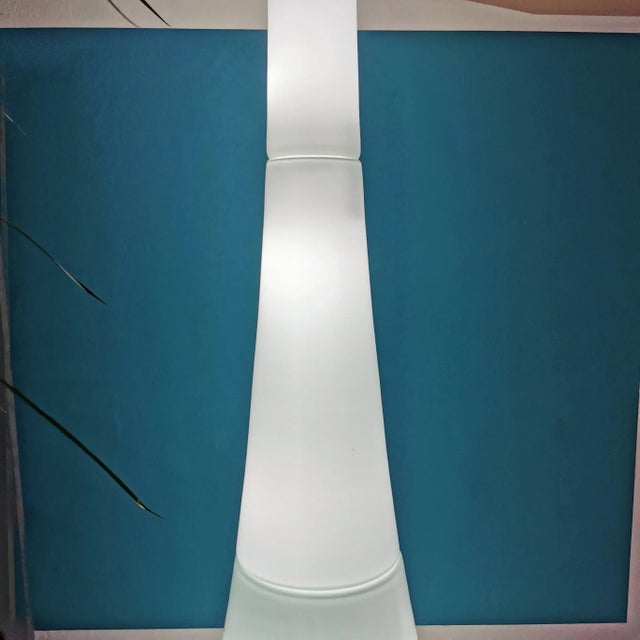 1960s Large White and Yellow Murano Glass Column Lamp, 1960s For Sale - Image 5 of 15