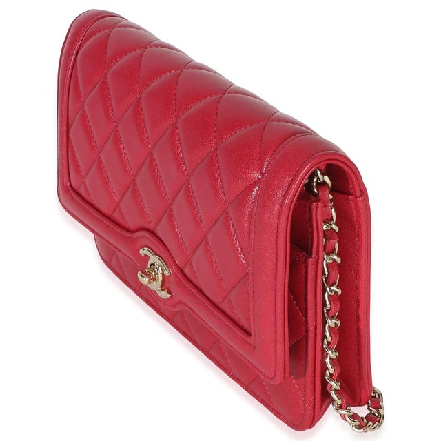 Item #: Z153528 Interior Material: Fabric Size: Small Features Interior: Two zip pockets. Two slip pockets. Six card slots...