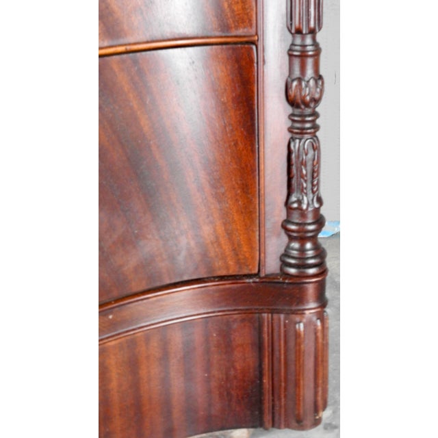 19th Century Flame Mahogany Chest on Chest For Sale In Nashville - Image 6 of 7