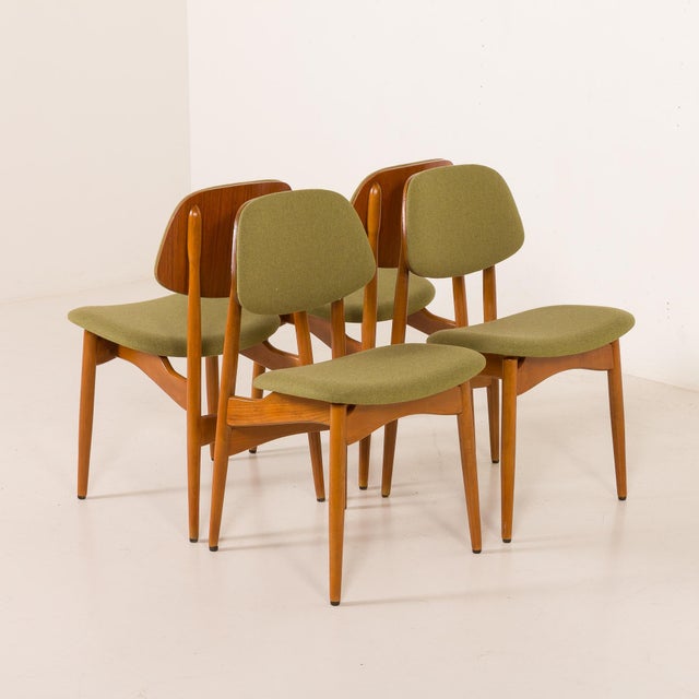 Mid-Century Modern Scandinavian Chairs in the style of Arne Hovmand Olsen, 1970s, Set of 4 For Sale - Image 4 of 18