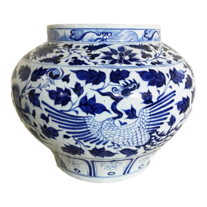 Vintage Ming Style Chinoiserie Blue and White Vase 11" H