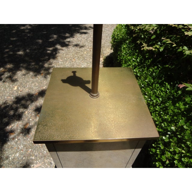 French Maison Jansen Attributed Bronze and Marble Lamp With Paw Feet For Sale In Houston - Image 6 of 12