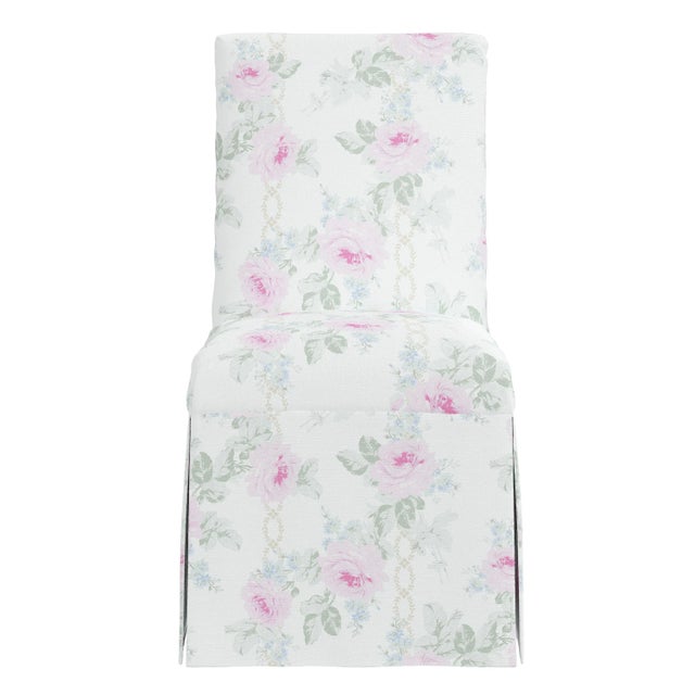 Rachel Ashwell, the founder of the iconic interior décor brand Shabby Chic, has partnered with Cloth & Company to create a...