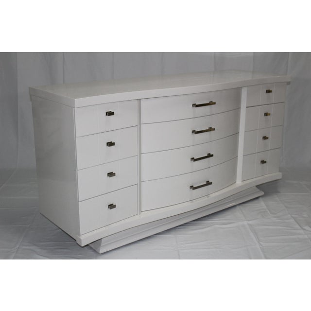 Late 20th Century Late 20th Century Refinished Off-White High Gloss Sideboard For Sale - Image 5 of 6
