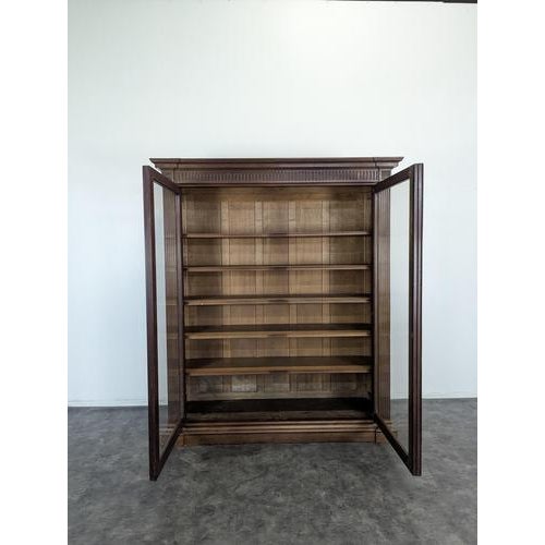 Louis XVI Display Bookcase For Sale - Image 6 of 9