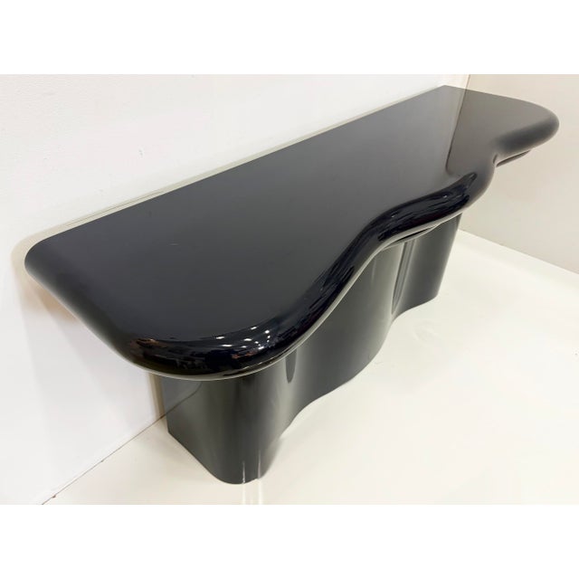 Modern 1990s Substantial Curved Italian Console Table, Newly Refinished Dark Navy Blue For Sale - Image 3 of 5