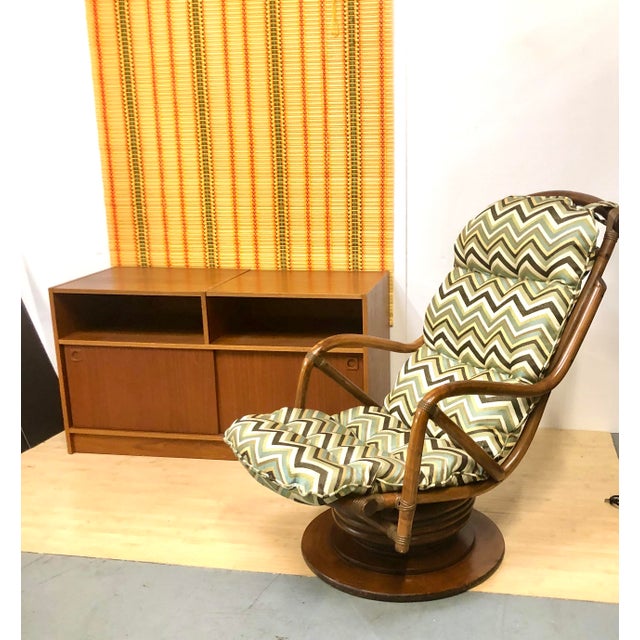 Wood 1980s Mid Century Danish Modern Teak Entertainment Console Record Cabinet For Sale - Image 7 of 7