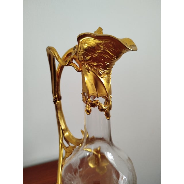 Antique Art Nouveau Belle Epoque Jug in Gilt Metal Ormolu and Hand-Engraved Glass, 1900s For Sale - Image 10 of 18