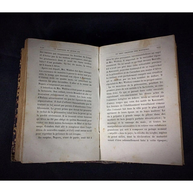 French Early 20th Century Jules Verne "Un Capitaine De Quinze Ans" - Second Part, Hetzel Edition Book For Sale - Image 3 of 7