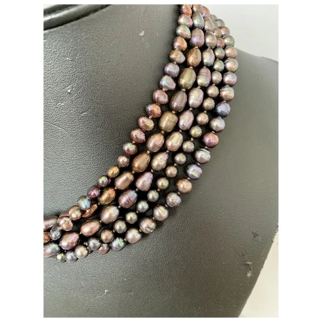 Traditional Late 20th Century Freshwater Peacock Pearl Necklace For Sale - Image 3 of 7