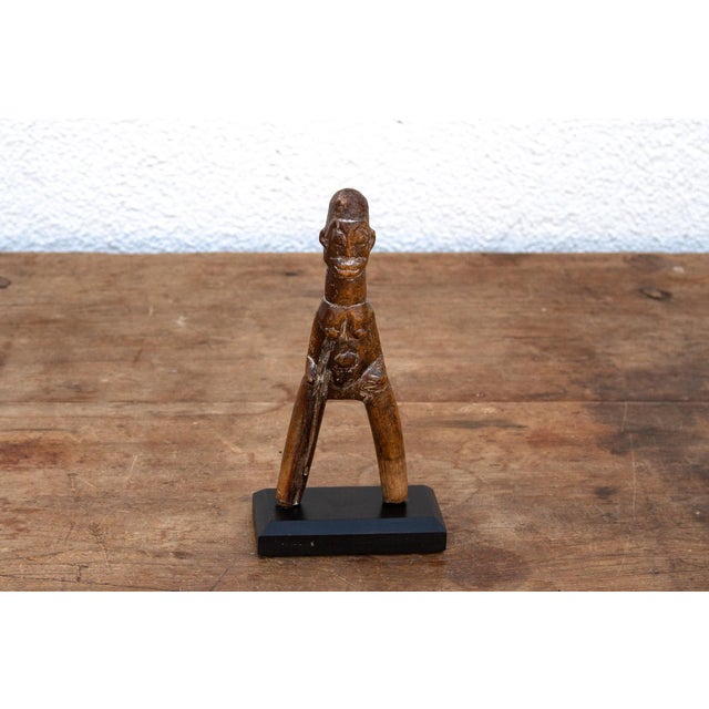 African Songye Spirit Carved African Slingshot For Sale - Image 3 of 6