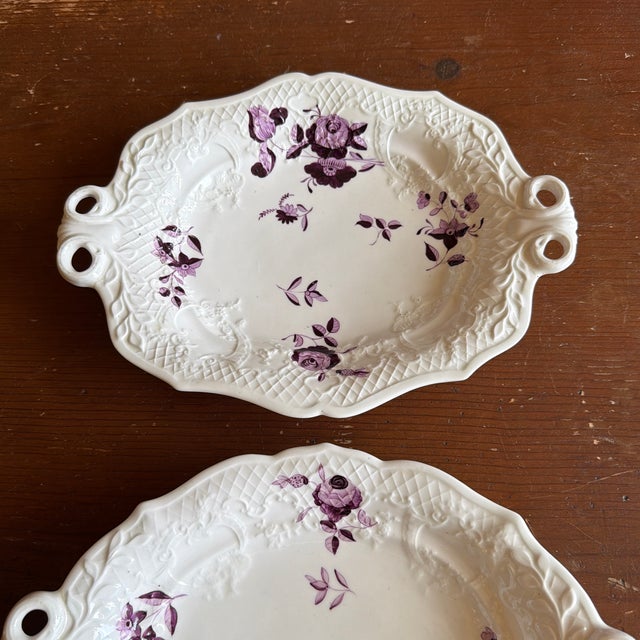 Farmhouse Pair of Antique Job Ridgway Cauldon Place Double-Handled Trays, Pattern B1154, Circa 1808-1814 For Sale - Image 3 of 12