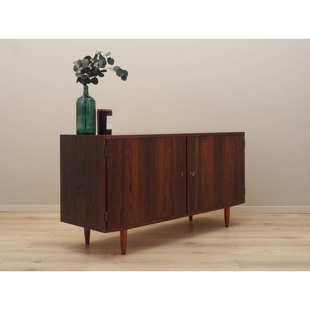 1970s Danish Rosewood Cabinet by Carlo Jensen for Hundevad & Co., 1970s For Sale - Image 5 of 16