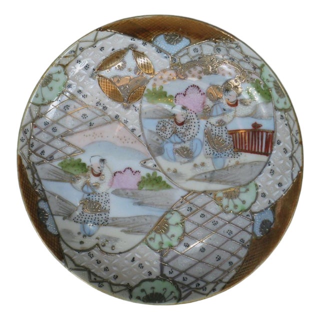 Plate / Saucer Antique Japanese Satsuma Figurine Oriental Japan Men, Ladies For Sale