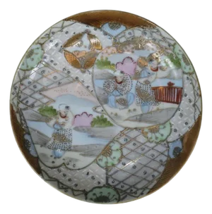 Plate / Saucer Antique Japanese Satsuma Figurine Oriental Japan Men, Ladies