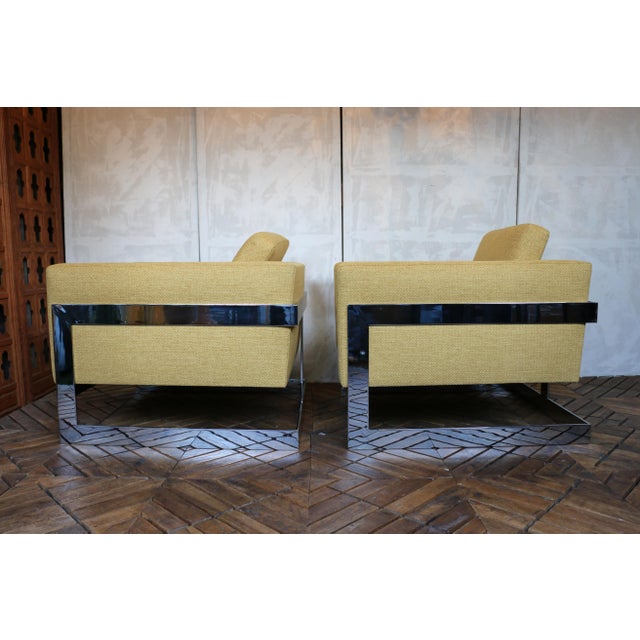 Mid-Century Pair of T-Back “Floating Cube” Lounge Chairs Milo Baughman Style — Circa 1970s For Sale - Image 4 of 18