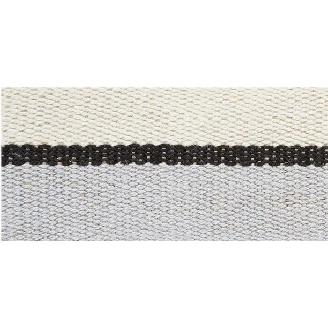 Contemporary Sample - Schumacher Ile Saint-Louis Medium Tape in White Black & Silvery Blue For Sale - Image 3 of 3