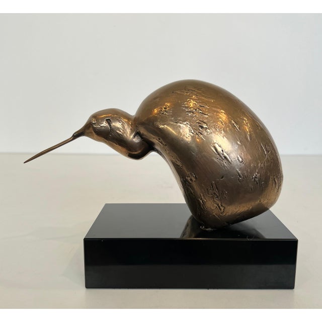 1950s Bronze sculpture representing a stylized bird on a black marble base, signed For Sale - Image 11 of 12