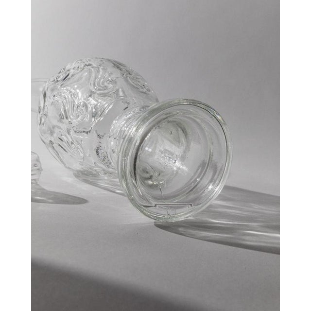 Vintage Sculptural Pressed Clear Glass Decanter with Patterned Texture and Stopper, Italy, 1960s For Sale - Image 9 of 11