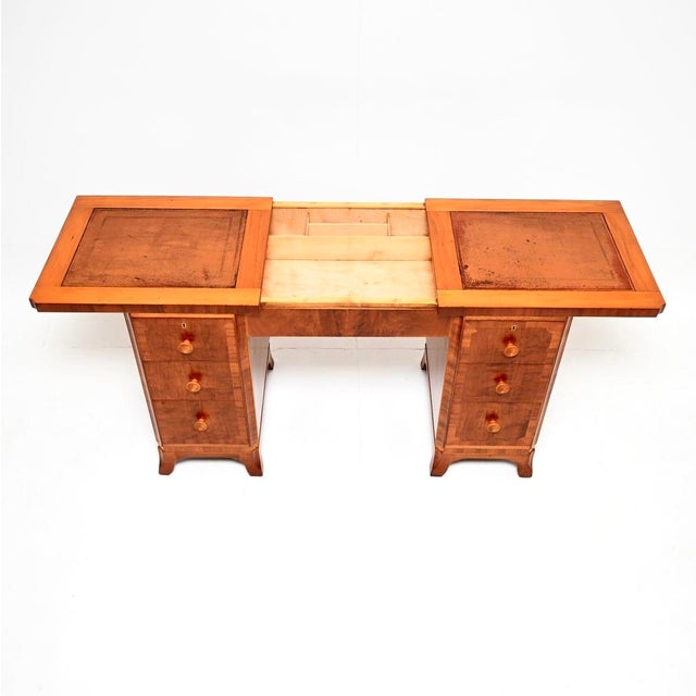 1930s Art Deco Figured Walnut Leather Top Desk, 1930 For Sale - Image 5 of 11
