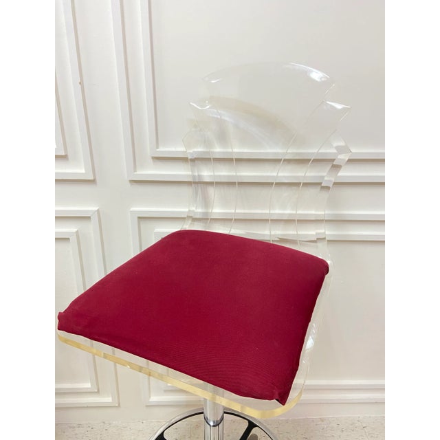 Vintage Lucite Swivel Bar Stools - Set of 3 For Sale - Image 4 of 9