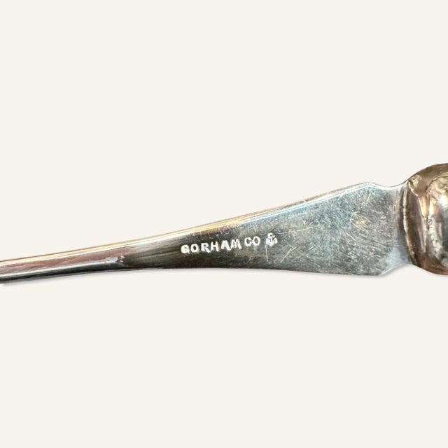 Traditional Set of 2 Early 20th Century Gorham Co. Silver Salad Servers For Sale - Image 3 of 4