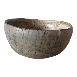 American Studio Pottery Organic Bowl With Variegated Glaze, New York For Sale
