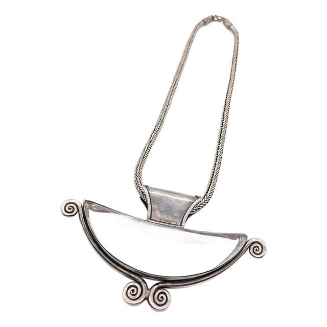 Vintage Indian Sterling Silver & Quartz Pendant With Choker Chain For Sale