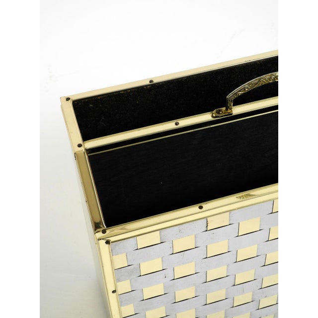 Hollywood Regency Newspaper Rack in Brass and Wood, 1980s For Sale - Image 18 of 18