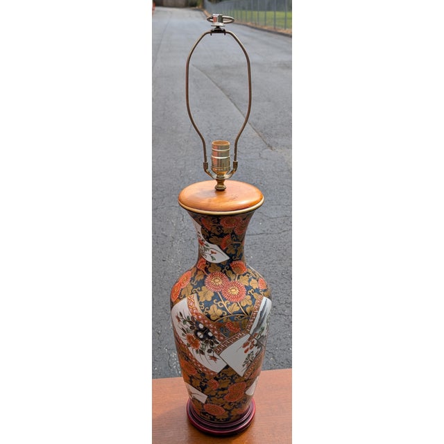 Chinese Vintage Mid Century Ceramic Chinese Vase Table Lamp For Sale - Image 3 of 13